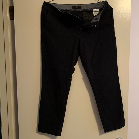 VGUC Banana Republic Hampton Fit Crop 25” inseam - Picture 1 of 4